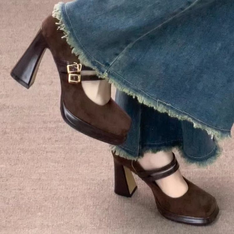 รองเท้าส้นสูงสไตล์วินเทจสำหรับ - Vintage Fashion Online บทวิจารณ์และราคา