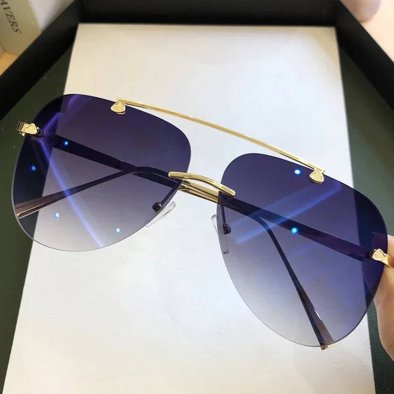 แว่นกันแดดทรงนักบินวินเทจ ไร้ก - Vintage Fashion Enthusiasts บทวิจารณ์และราคา